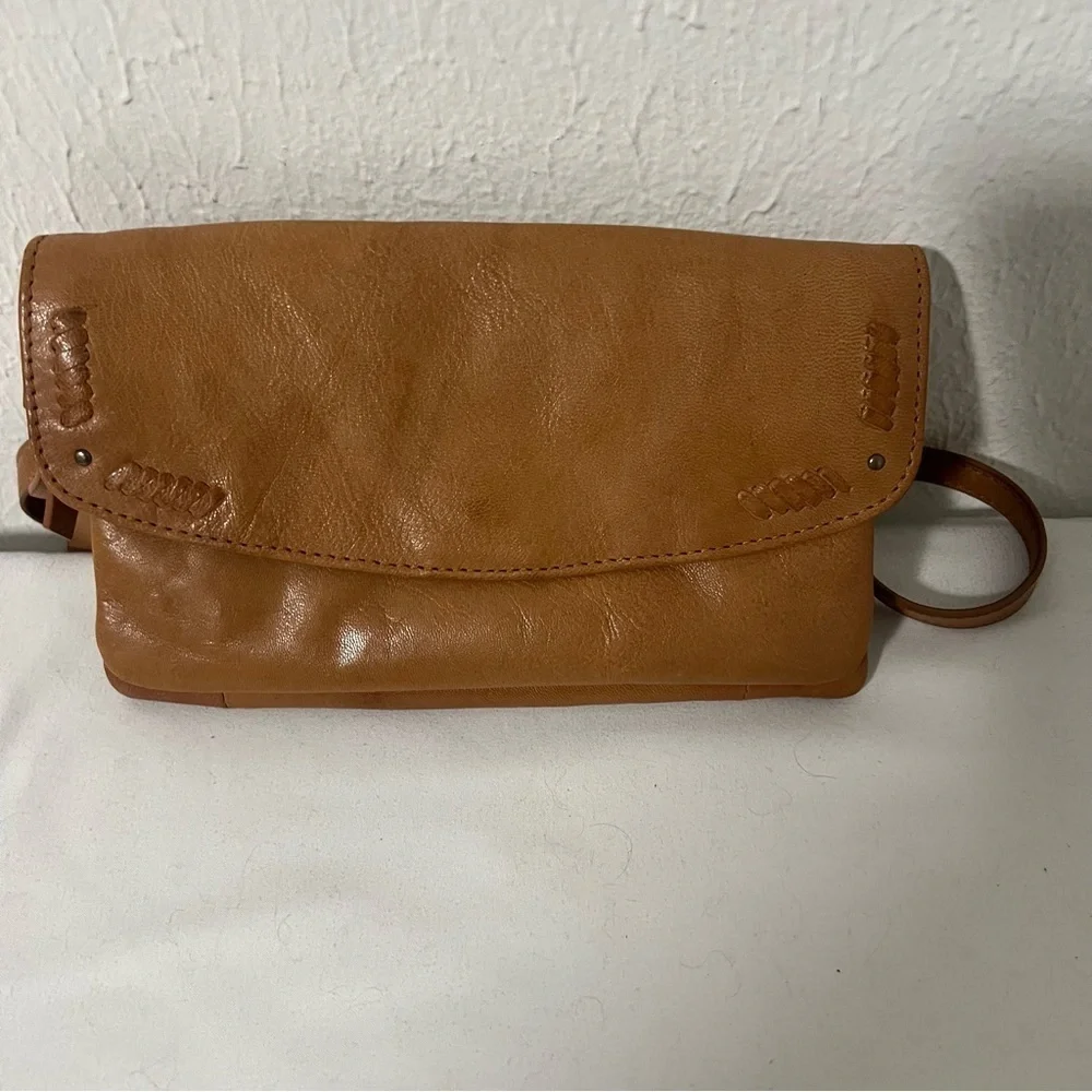 Lucky Brand Women’s Brown/Tan Crossbody Bag Snap Closure Adjustable Strap EUC - Picture 3 of 11